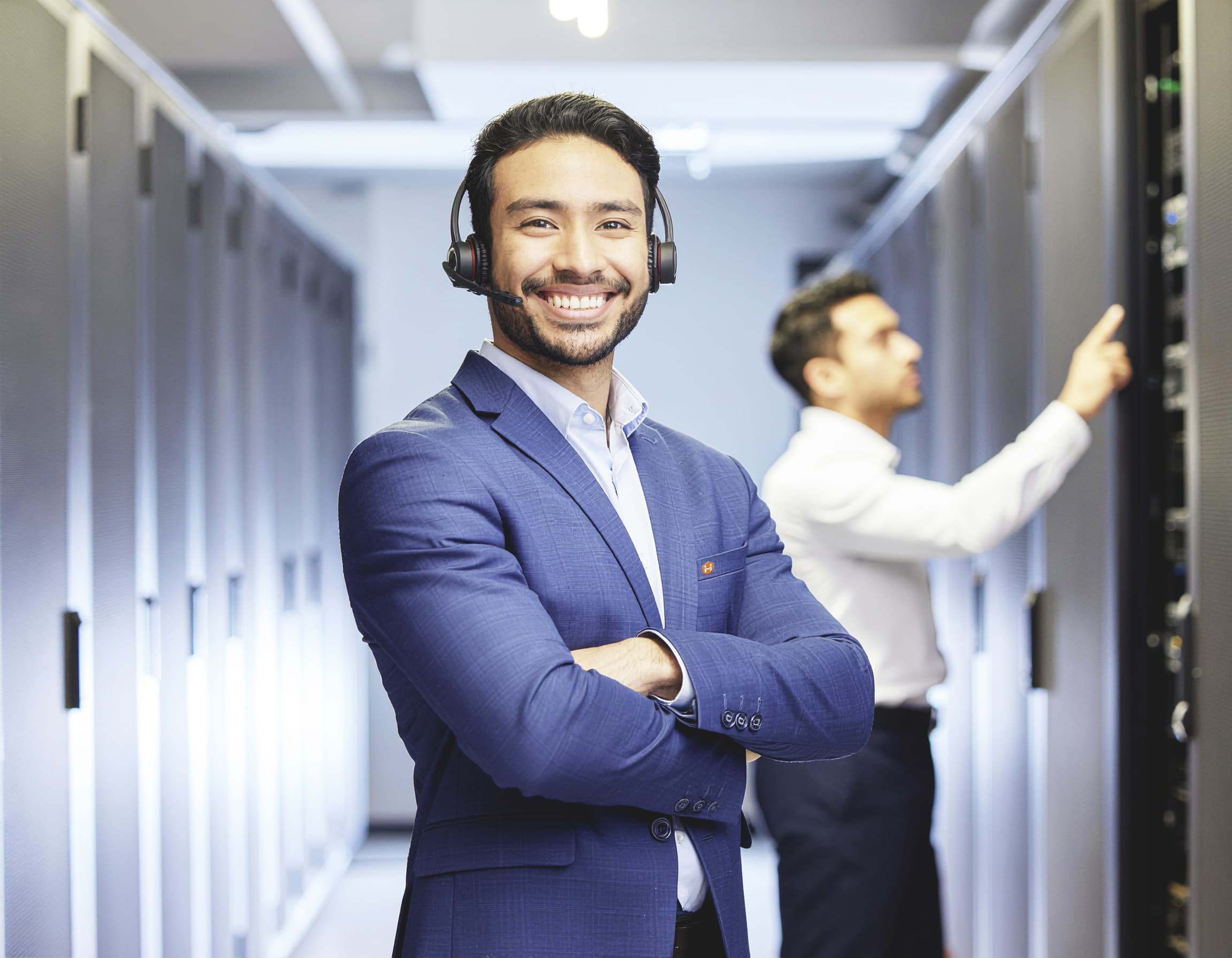 Support staff in datacenter